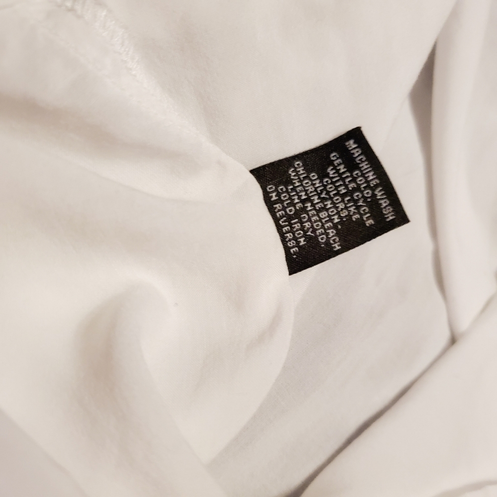 Soft & Romantic Flowing Roll Tab Sleeve Blouse - Picture 5 of 5